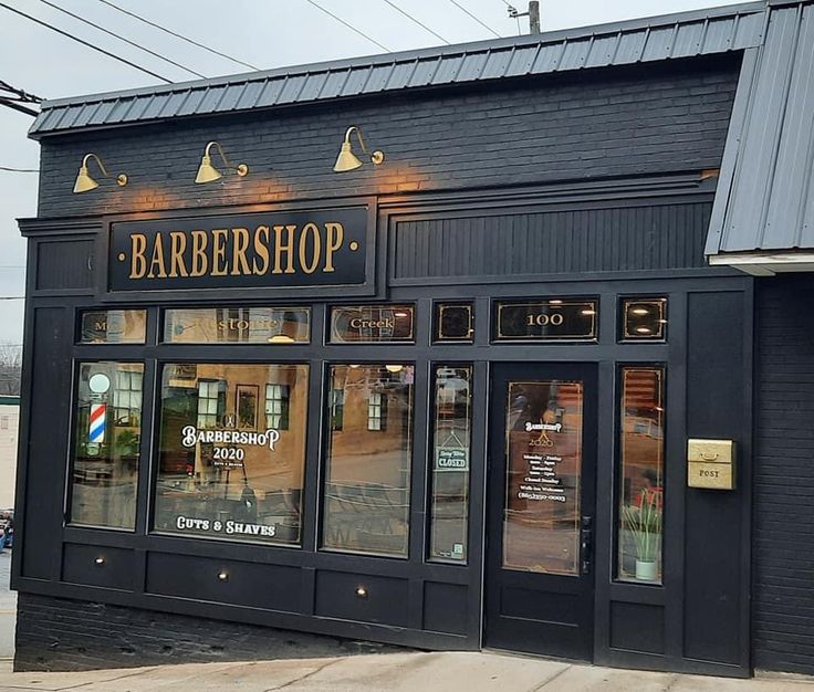 The front of Ridgeway Barber Co.